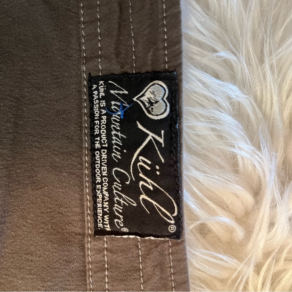 Women’s Kuhl Brown Cargo Pants - Picture 3 of 5